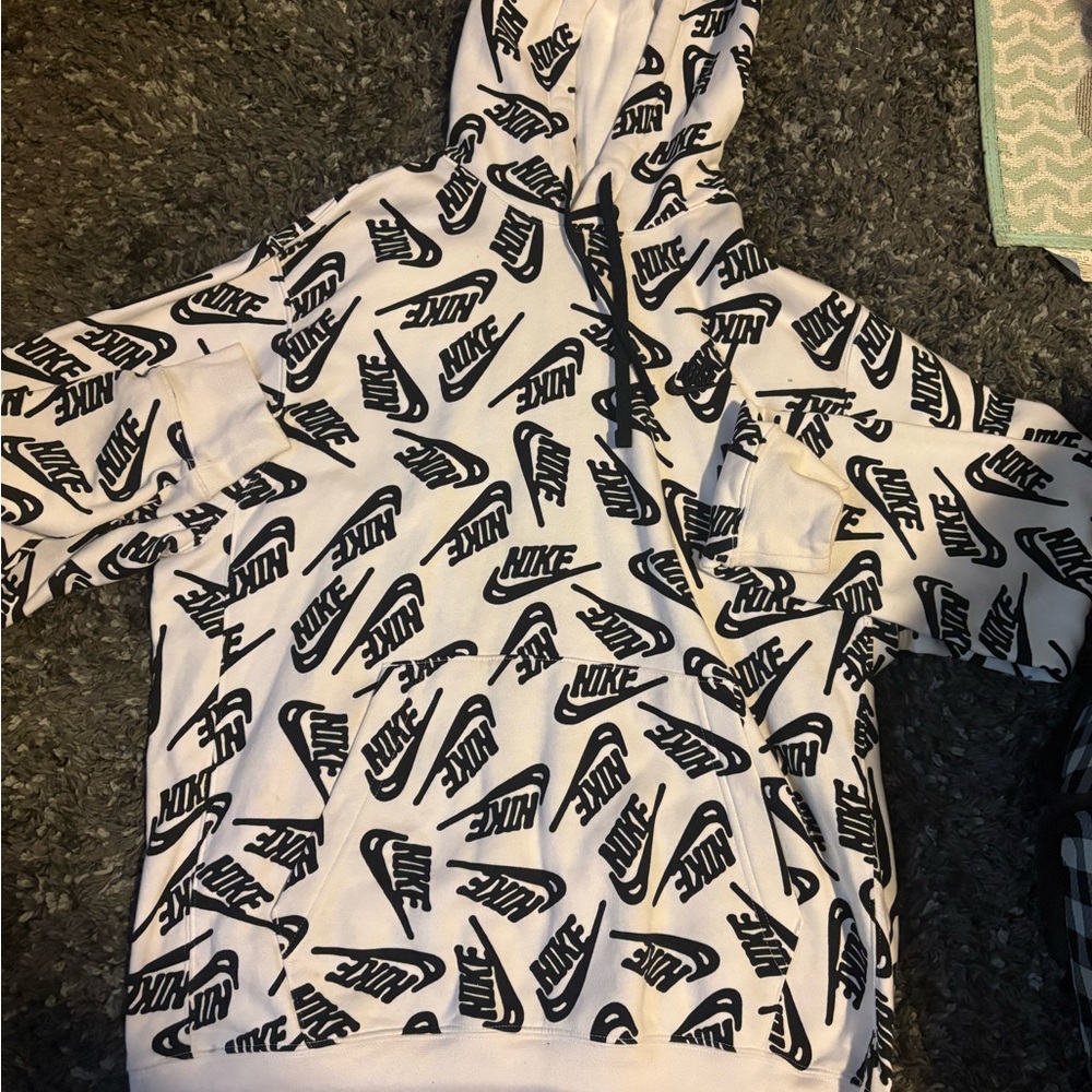 Nike black and white hoodie